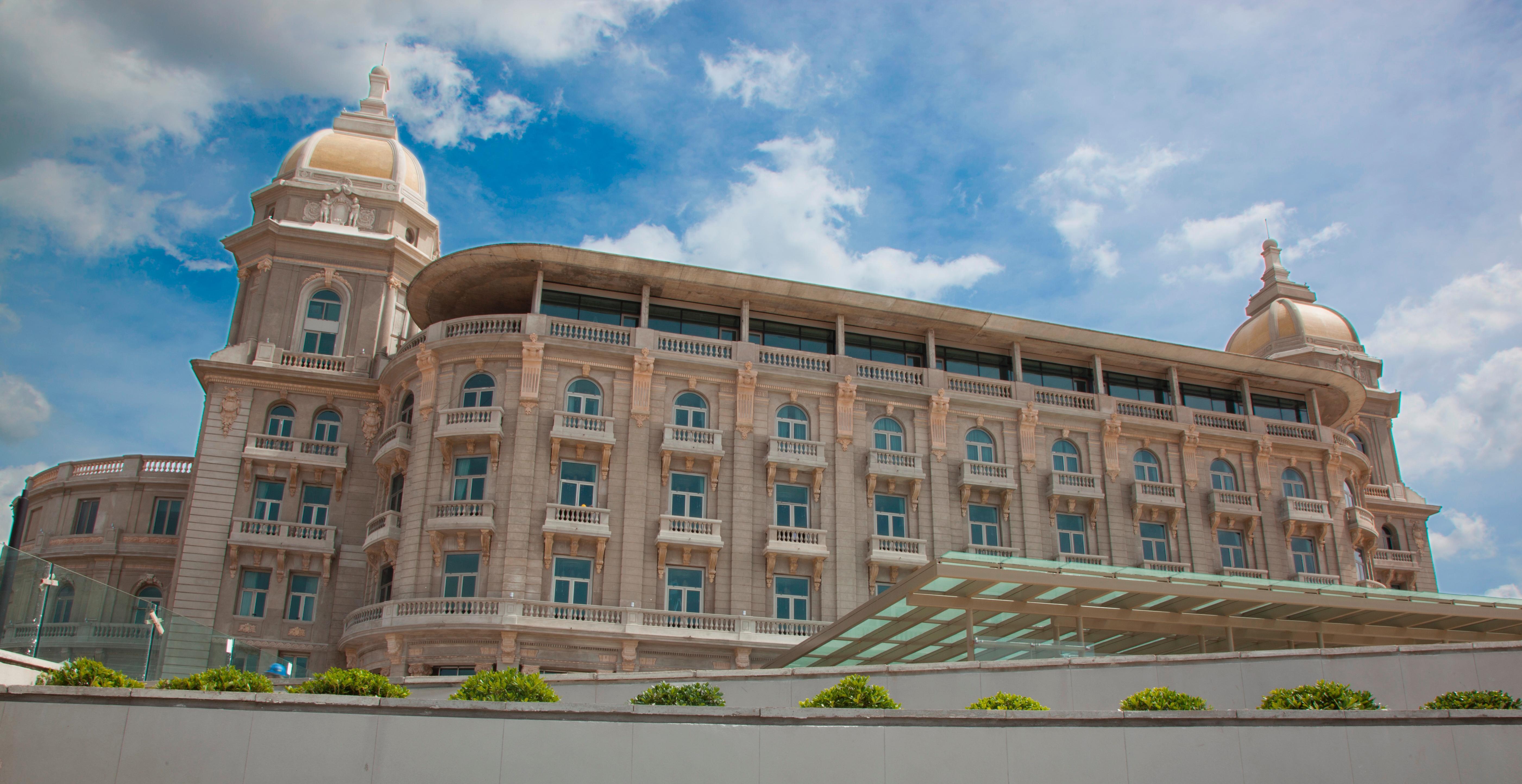 Sofitel Montevideo Casino Carrasco & Spa Exterior photo The Grand Hotel
